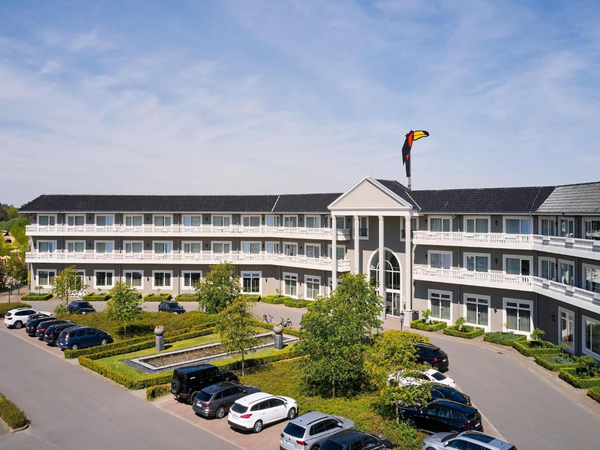 Dobbin-Linstow Holiday Resort Van Der Valk, Linstow מראה חיצוני תמונה